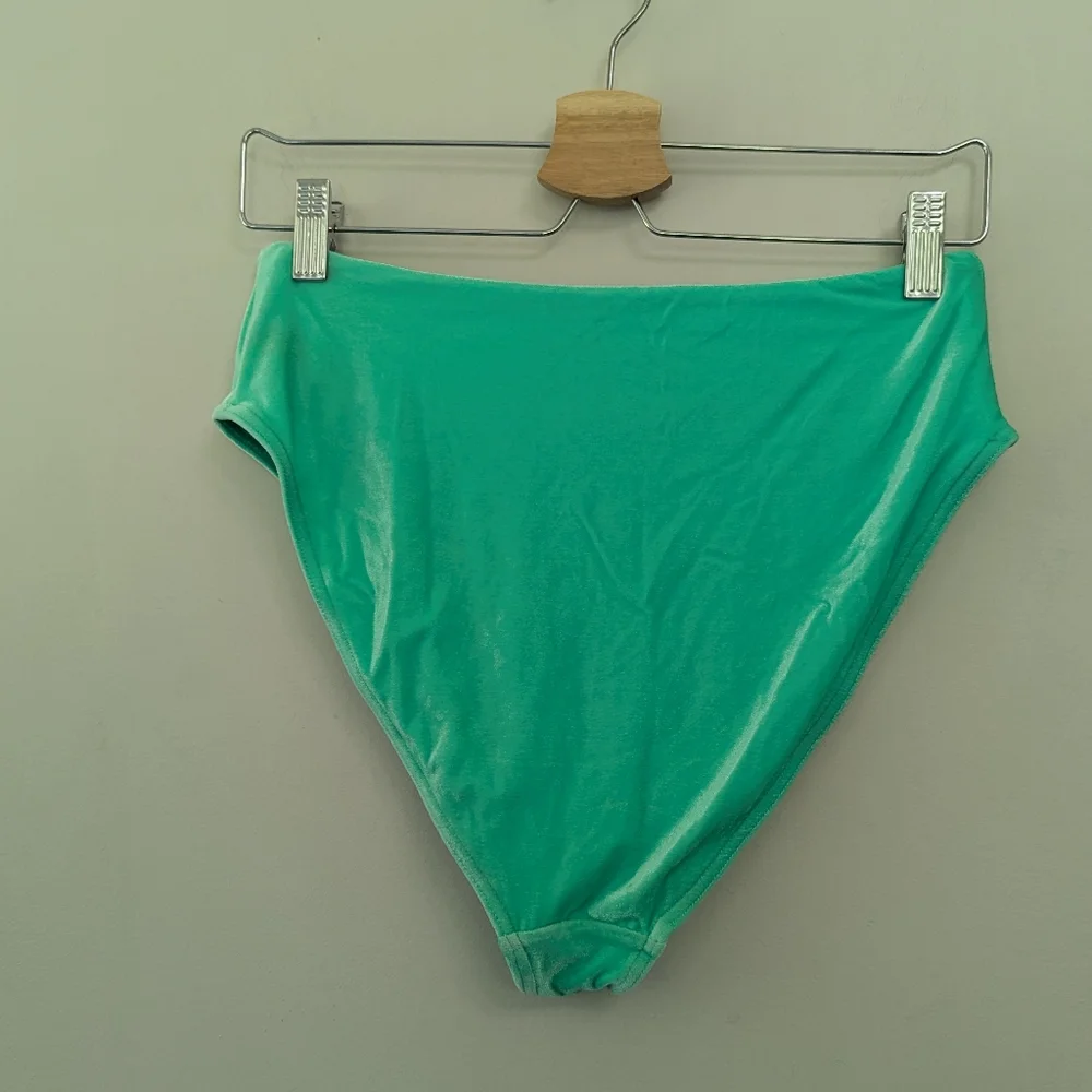 ASOS‎ Mint Green Velvet Bikini Set High Waist